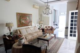Hunian Mewah LB 398m2 Siap Pakai Desain Elegan di Pondok Indah, Jakarta Selatan Hunian Mewah LB 398m2 Siap Pakai Desain Elegan di Pondok Indah, Jakarta Selatan