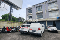 Ruko Disewa di Denpasar dengan LB 255m2 Area Komersial Ramai Ruko Disewa di Denpasar dengan LB 255m2 Area Komersial Ramai
