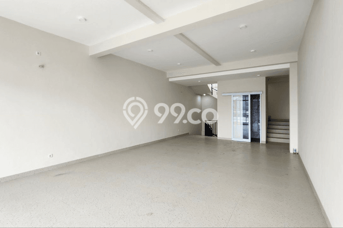 Ruko Dijual di Badung LT 104m2 & LB 240m2 Lokasi Terbaik! Ruko Dijual di Badung LT 104m2 & LB 240m2 Lokasi Terbaik!