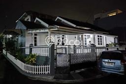 Rumah Modern 3 Kamar LT 144m2 di Gadog Rumah Modern 3 Kamar LT 144m2 di Gadog