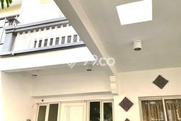Rumah Elit Modern Siap Huni di Pantai Indah Kapuk Jakarta Utara Rumah Elit Modern Siap Huni di Pantai Indah Kapuk Jakarta Utara