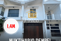 Jual Rumah Favorit Siap Huni LB 142m2 di Pedurungan, Semarang Jual Rumah Favorit Siap Huni LB 142m2 di Pedurungan, Semarang