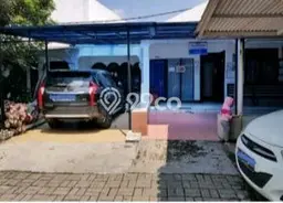 Jual Rumah Luas Elegan Dengan View Eksklusif di Duri Kosambi, Jakarta Barat Jual Rumah Luas Elegan Dengan View Eksklusif di Duri Kosambi, Jakarta Barat