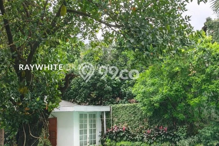 Dijual Hunian Mewah dengan Fasilitas Sekitar Komplit di Menteng, Jakarta Pusat Dijual Hunian Mewah dengan Fasilitas Sekitar Komplit di Menteng, Jakarta Pusat
