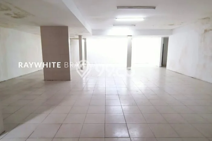 Rumah Elit Akses Mudah di Jakarta Pusat Unfurnished Rumah Elit Akses Mudah di Jakarta Pusat Unfurnished
