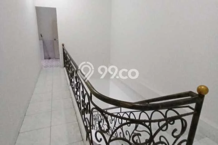 Hunian Cantik Modern Lb 105m2 di Kelapa Gading, Jakarta Utara Hunian Cantik Modern Lb 105m2 di Kelapa Gading, Jakarta Utara