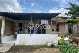 For Sale Hunian Rumah Terawat 2 KT di Cikarang, Bekasi For Sale Hunian Rumah Terawat 2 KT di Cikarang, Bekasi