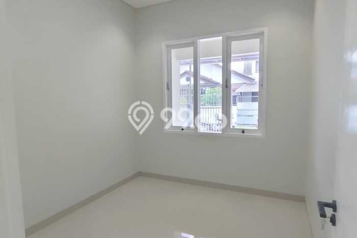 Rumah Minimalis 3 KT di Taman Holis Indah Bandung Unfurnished Rumah Minimalis 3 KT di Taman Holis Indah Bandung Unfurnished