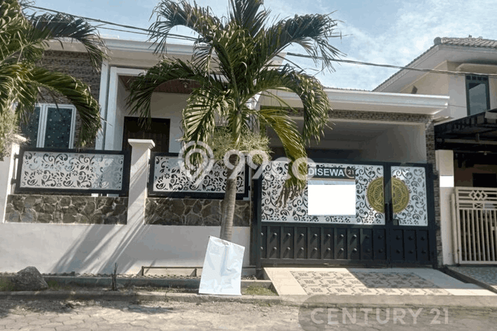 Disewakan! Rumah 4 Kamar Tidur &
3 Kamar Mandi di Gerogol, Cilegon Disewakan! Rumah 4 Kamar Tidur &
3 Kamar Mandi di Gerogol, Cilegon
