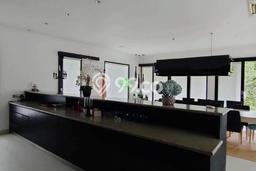 LOKASI TERBAIK! Vila Kawasan , Luas 200m2m², Area Premium dengan akses mudah LOKASI TERBAIK! Vila Kawasan , Luas 200m2m², Area Premium dengan akses mudah