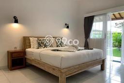 Bisnis Menjanjikan! Vila Kawasan , Luas 450m2m², Dekat Mudah Pusat Kota Bisnis Menjanjikan! Vila Kawasan , Luas 450m2m², Dekat Mudah Pusat Kota