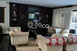 LOKASI STRATEGIS! Vila Kawasan Ubud, Dimensi 2800m2m², Dekat fasilitas kota LOKASI STRATEGIS! Vila Kawasan Ubud, Dimensi 2800m2m², Dekat fasilitas kota