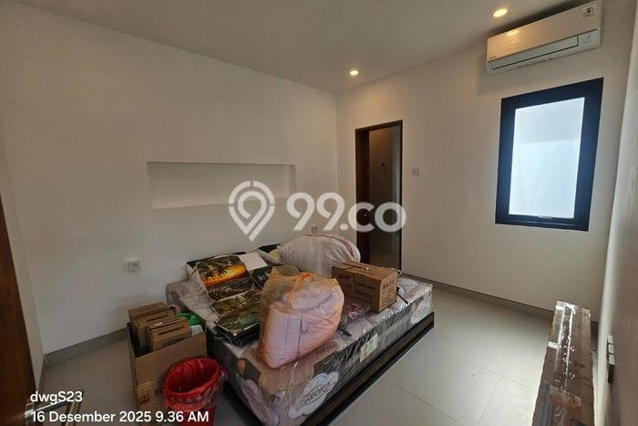 LOKASI STRATEGIS! Vila Kawasan , Dimensi 150m2m², Akses ke pusat umum LOKASI STRATEGIS! Vila Kawasan , Dimensi 150m2m², Akses ke pusat umum