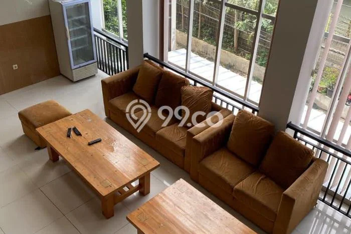 Unit Kost Dijual di Depok dengan 35 Kamar Tidur & Luas Bangunan 726m2 Unit Kost Dijual di Depok dengan 35 Kamar Tidur & Luas Bangunan 726m2
