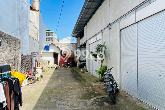 Gudang untuk Disewa di Pusat Badung Luas Bangunan 200m2 Gudang untuk Disewa di Pusat Badung Luas Bangunan 200m2