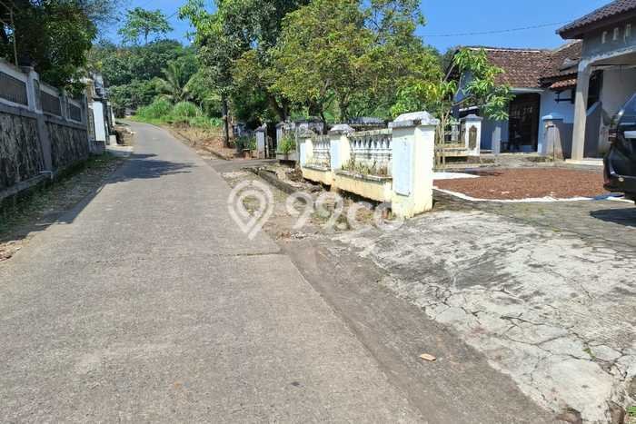 Dijual Cepat Rumah Bagus Siap Huni LB 280m2 di Boja, Kendal Dijual Cepat Rumah Bagus Siap Huni LB 280m2 di Boja, Kendal