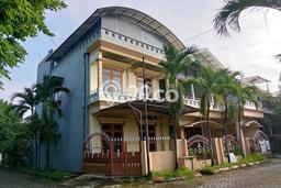 For Sale Rumah Mewah Exclusive di Waru, Sidoarjo For Sale Rumah Mewah Exclusive di Waru, Sidoarjo