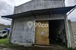 Unit Gudang Dijual di Surabaya LT 180m2 & LB 180m2 Unit Gudang Dijual di Surabaya LT 180m2 & LB 180m2