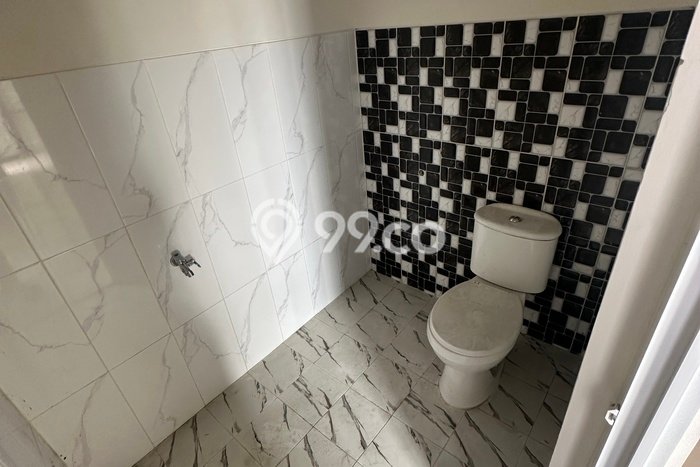 For Sale Rumah 2 Kamar Lokasi Ideal Nyaman dan Strategis di Pakis For Sale Rumah 2 Kamar Lokasi Ideal Nyaman dan Strategis di Pakis