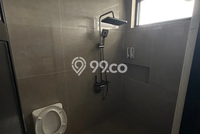 Vila Kawasan , Area 98m2m², Posisi Strategis Vila Kawasan , Area 98m2m², Posisi Strategis