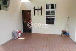Dijual Hunian Rumah Terawat 4 Kamar di Harapan Indah, Bekasi Dijual Hunian Rumah Terawat 4 Kamar di Harapan Indah, Bekasi