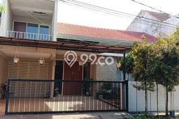 Dijual Rumah 5 Kamar Lokasi Strategis Nyaman dan Strategis di Waru Dijual Rumah 5 Kamar Lokasi Strategis Nyaman dan Strategis di Waru