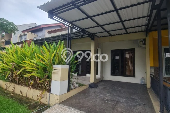 Disewakan! Rumah 3 Kamar Tidur &
2 Kamar Mandi di Graha Raya, Tangerang Selatan Disewakan! Rumah 3 Kamar Tidur &
2 Kamar Mandi di Graha Raya, Tangerang Selatan
