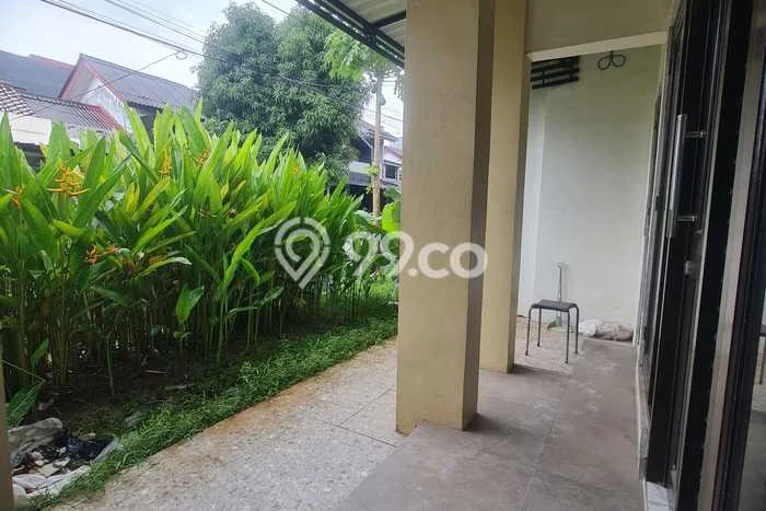 Disewakan! Rumah 3 Kamar Tidur &
2 Kamar Mandi di Graha Raya, Tangerang Selatan Disewakan! Rumah 3 Kamar Tidur &
2 Kamar Mandi di Graha Raya, Tangerang Selatan