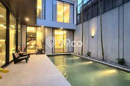Dijual Rumah Mewah Megah Dengan View Cantik di Bintaro, Tangerang Selatan Dijual Rumah Mewah Megah Dengan View Cantik di Bintaro, Tangerang Selatan