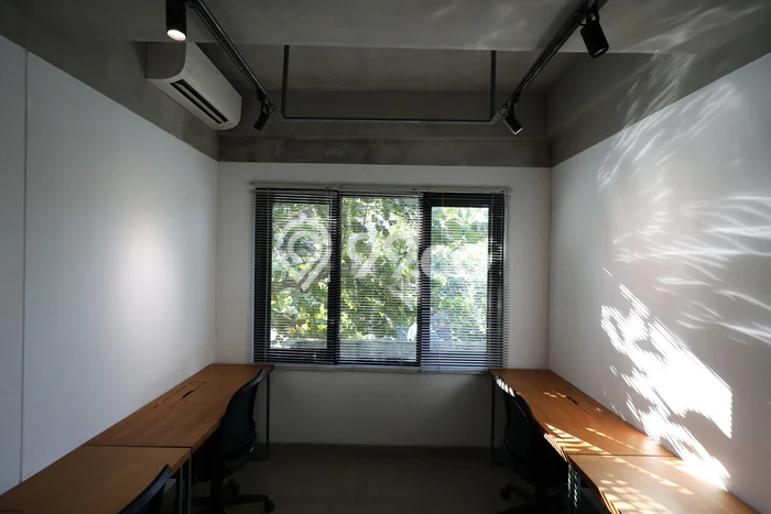 Unit Kantor Paling Strategis di Denpasar Barat Denpasar dengan LB 9m2 Unit Kantor Paling Strategis di Denpasar Barat Denpasar dengan LB 9m2