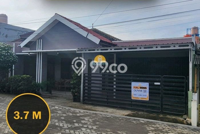 Dijual Rumah Luas Elegan Dengan View Cantik di Puri Anjasmoro, Semarang Dijual Rumah Luas Elegan Dengan View Cantik di Puri Anjasmoro, Semarang