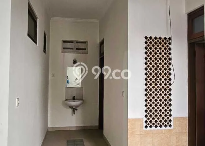Disewakan! Rumah 3 Kamar Tidur &
3 Kamar Mandi di Cibubur, Depok Disewakan! Rumah 3 Kamar Tidur &
3 Kamar Mandi di Cibubur, Depok