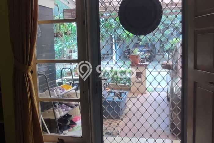 Rumah Luas Asri 3 KT Siap Huni di Cibubur Bekasi Rumah Luas Asri 3 KT Siap Huni di Cibubur Bekasi