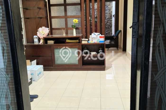Rumah Disewakan Jakarta Timur LT 129m2 LB 100m2 Area Citra Grand Rumah Disewakan Jakarta Timur LT 129m2 LB 100m2 Area Citra Grand