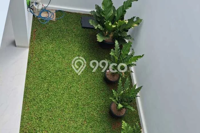 Rumah Elit Modern Tanpa Renovasi di Citra Grand Jakarta Timur Rumah Elit Modern Tanpa Renovasi di Citra Grand Jakarta Timur