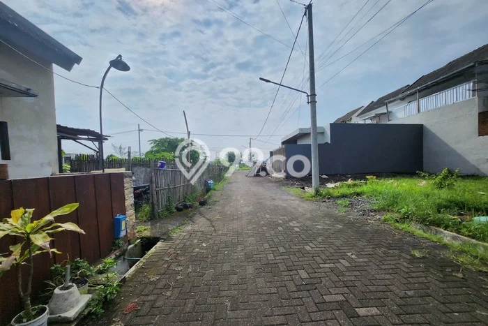 Siap Huni Rumah Minimalis & Modern LB 36m2 di Malang Kota Siap Huni Rumah Minimalis & Modern LB 36m2 di Malang Kota