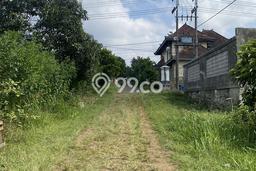 Lahan Dijual Lokasi Strategis di Malang dengan Luas 105m2 Lahan Dijual Lokasi Strategis di Malang dengan Luas 105m2