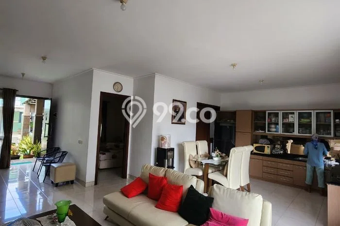 Rumah Luxury Modern Tanpa Renovasi di BSD Foresta Tangerang Rumah Luxury Modern Tanpa Renovasi di BSD Foresta Tangerang
