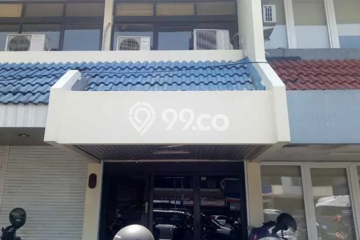 Unit Ruko Dijual di Jakarta Selatan LT 114m2 & LB 196m2 Unit Ruko Dijual di Jakarta Selatan LT 114m2 & LB 196m2