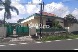 Dijual Rumah Mewah Exclusive di Jebres, Surakarta Dijual Rumah Mewah Exclusive di Jebres, Surakarta