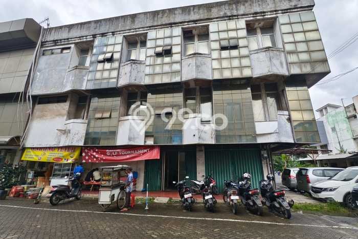 Dijual! Ruko di Kayuringin Jaya Bekasi LT 114m2 / LB 300m2 Kawasan Bisnis Dijual! Ruko di Kayuringin Jaya Bekasi LT 114m2 / LB 300m2 Kawasan Bisnis