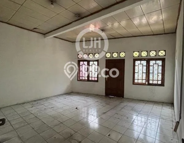 Unit Ruko Disewa Lokasi Duren Sawit, Jakarta Timur Spesifikasi Luas Bangunan 300m2 Unit Ruko Disewa Lokasi Duren Sawit, Jakarta Timur Spesifikasi Luas Bangunan 300m2