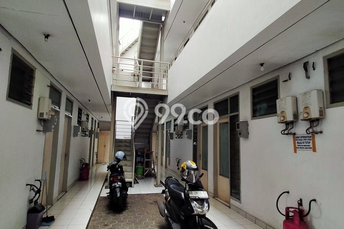 Rumah Kost Dijual di Surya Sumantri Bandung Luas 340m2 Rumah Kost Dijual di Surya Sumantri Bandung Luas 340m2