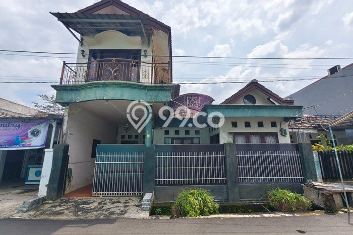 Dijual Cepat Rumah Bagus Siap Huni LB 136m2 di Bekasi Timur, Bekasi Dijual Cepat Rumah Bagus Siap Huni LB 136m2 di Bekasi Timur, Bekasi