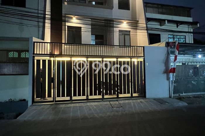 Rumah Kost Dijual di Jelambar Jakarta Barat Luas 476m2 Rumah Kost Dijual di Jelambar Jakarta Barat Luas 476m2
