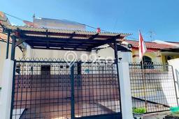 Dijual Rumah Eksklusif 2 KT di Pakuwon City, Surabaya Dijual Rumah Eksklusif 2 KT di Pakuwon City, Surabaya