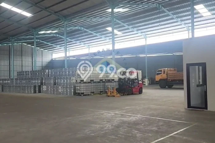 Unit Gudang Paling Strategis di Balaraja Tangerang dengan LB 1008m2 Unit Gudang Paling Strategis di Balaraja Tangerang dengan LB 1008m2