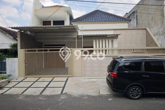Disewakan! Rumah 5 Kamar Tidur &
3 Kamar Mandi di ngagel, Surabaya Disewakan! Rumah 5 Kamar Tidur &
3 Kamar Mandi di ngagel, Surabaya
