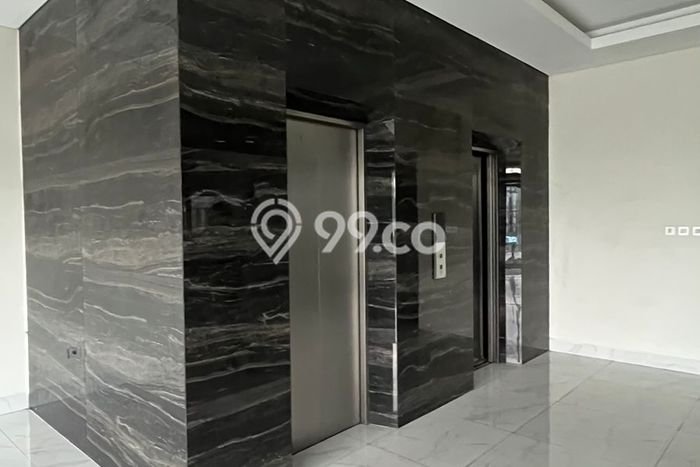 Kantor Dijual di Prime Area Jakarta Selatan Luas 4000m2 Kantor Dijual di Prime Area Jakarta Selatan Luas 4000m2