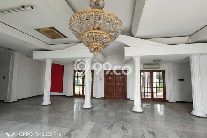 Kantor Dijual di Prime Area Jakarta Selatan Luas 5000m2 Kantor Dijual di Prime Area Jakarta Selatan Luas 5000m2
